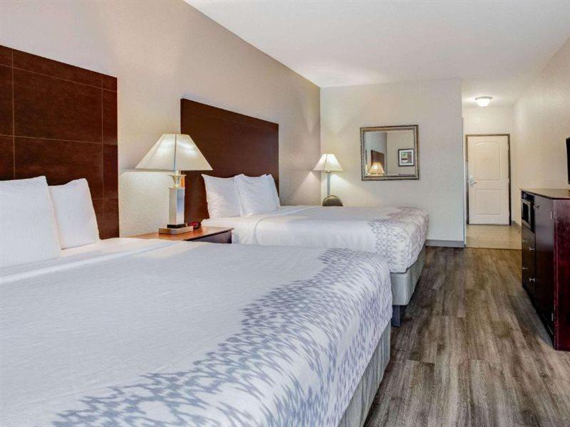 La Quinta By Wyndham מק'קיני מראה חיצוני תמונה