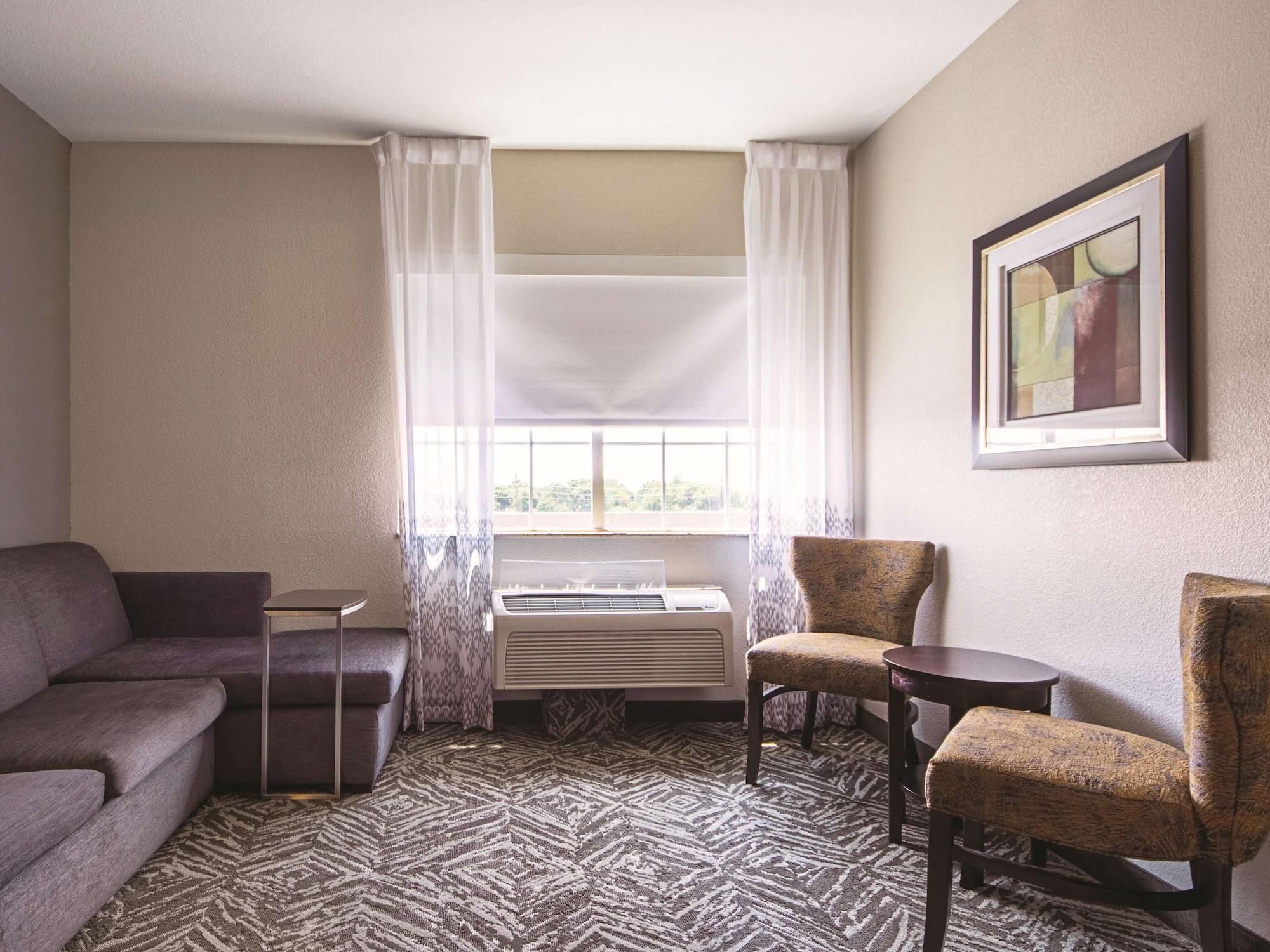 La Quinta By Wyndham מק'קיני מראה חיצוני תמונה