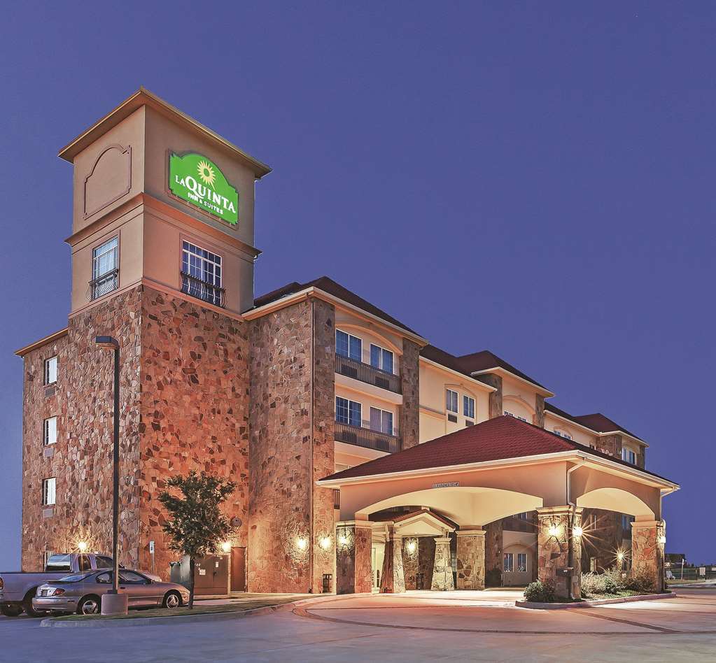 La Quinta By Wyndham מק'קיני מראה חיצוני תמונה